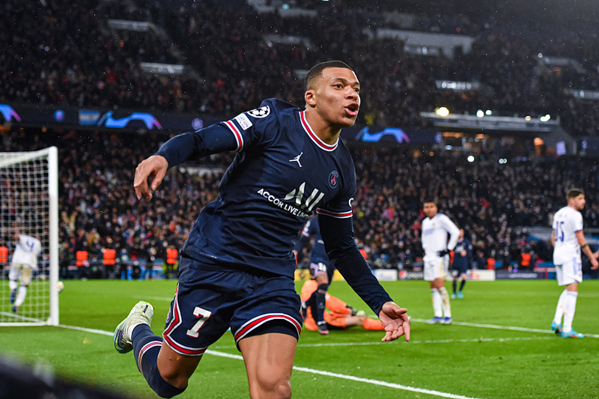 巴黎圣日耳曼客场险胜南特,豪取三分的简单介绍 巴黎圣日耳曼客场险胜南特,豪取三分的简单介绍