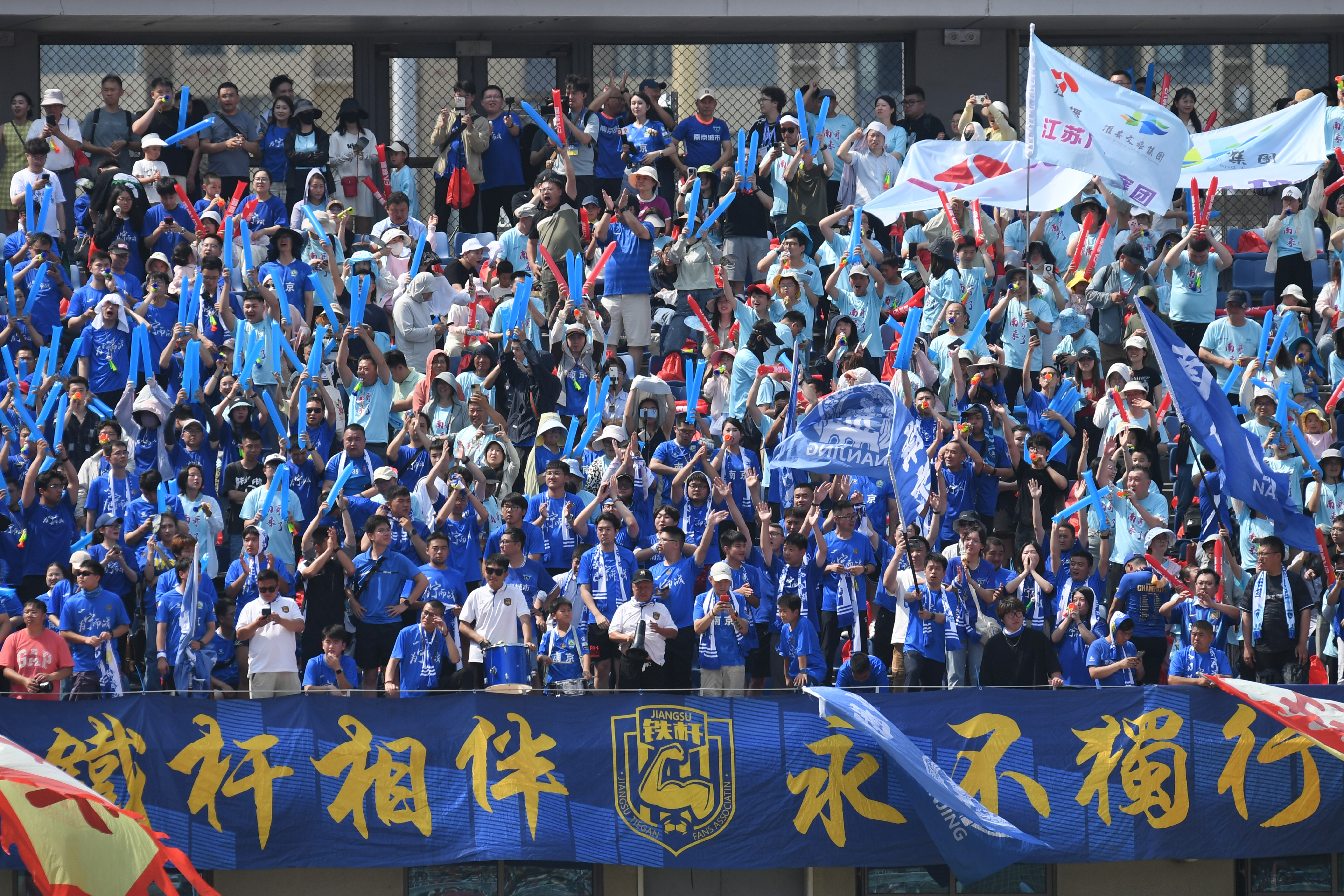 江苏队实现逆转，客场赢得宝贵三分的简单介绍