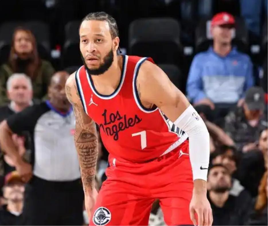 活塞惊险胜快船,从容赢下比赛!的简单介绍 活塞惊险胜快船,从容赢下比赛!的简单介绍