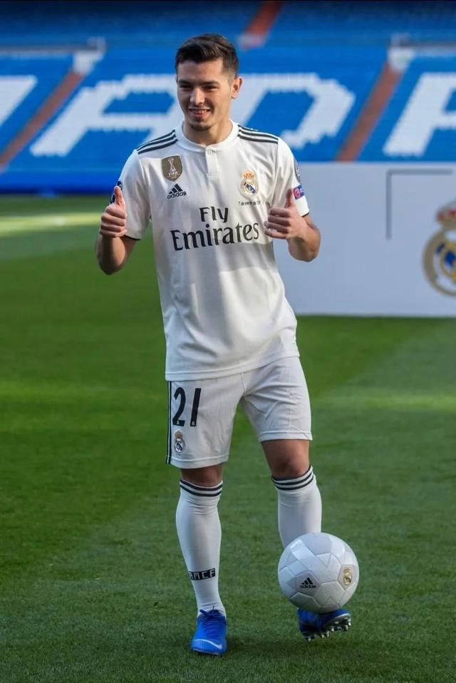 利物浦惜败皇马，无缘欧冠冠军的简单介绍