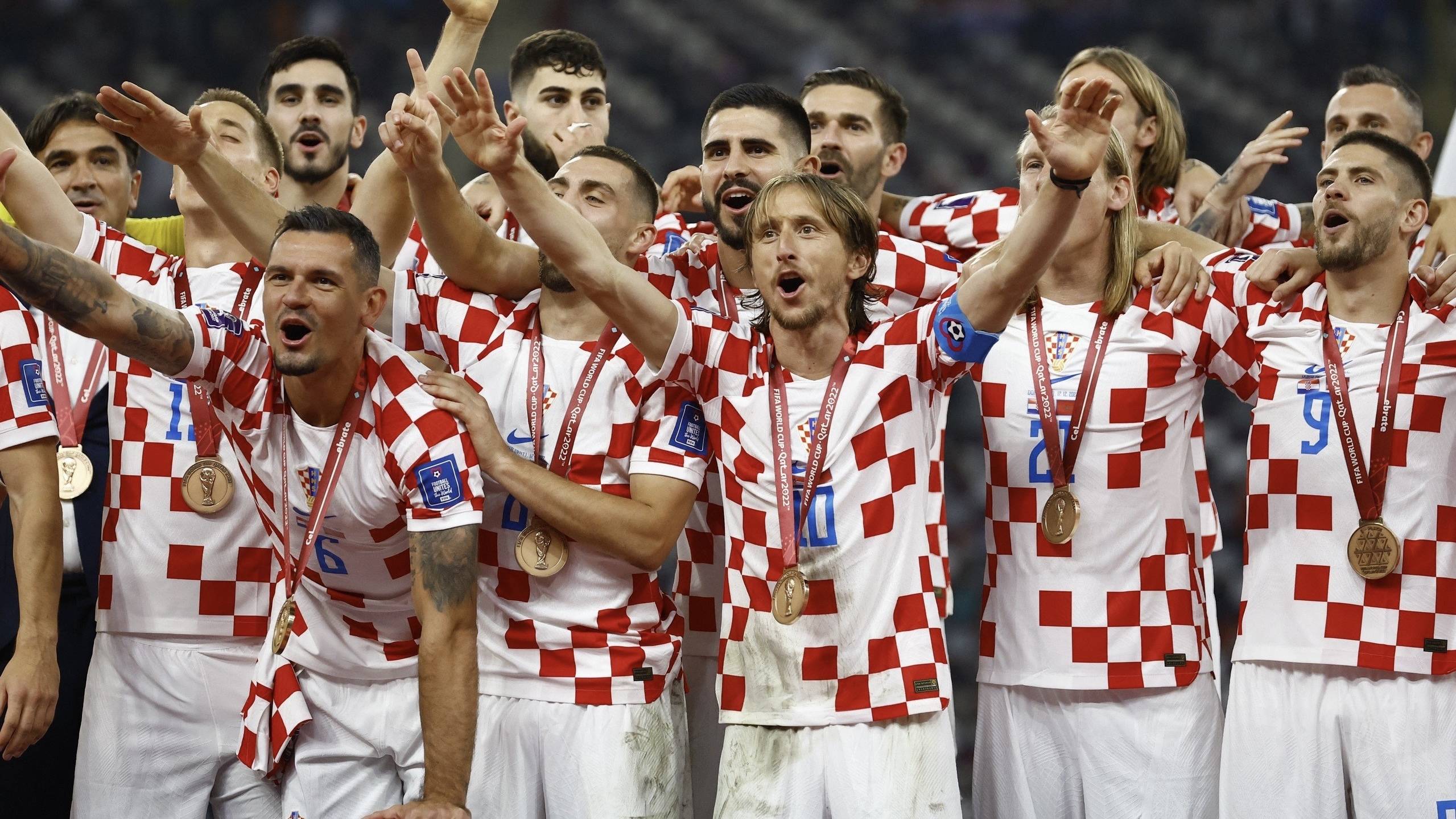 克罗地亚表现出色,成为夺冠热门 克罗地亚表现出色,成为夺冠热门