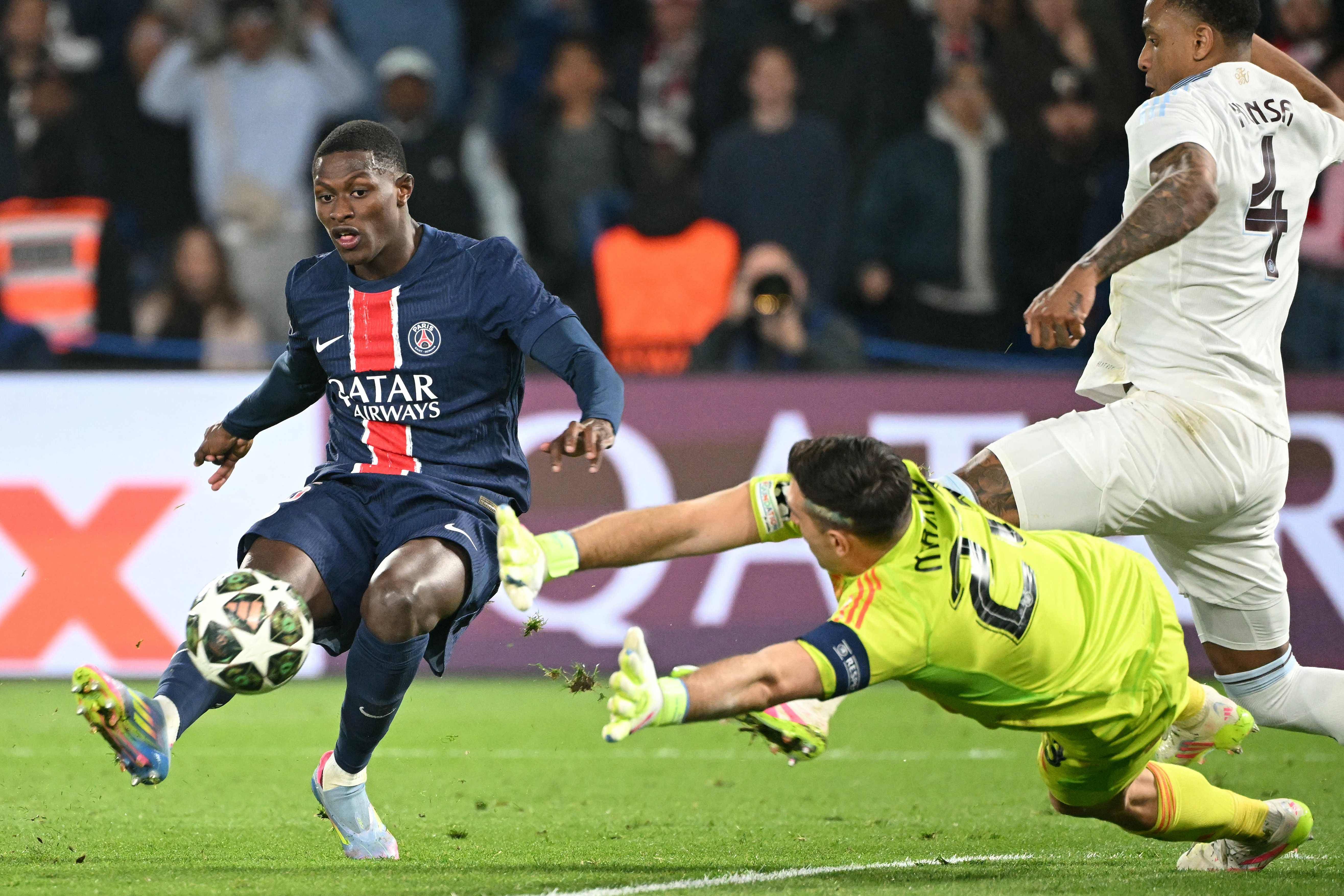 欧预赛战事延续：球队实力抢点的简单介绍