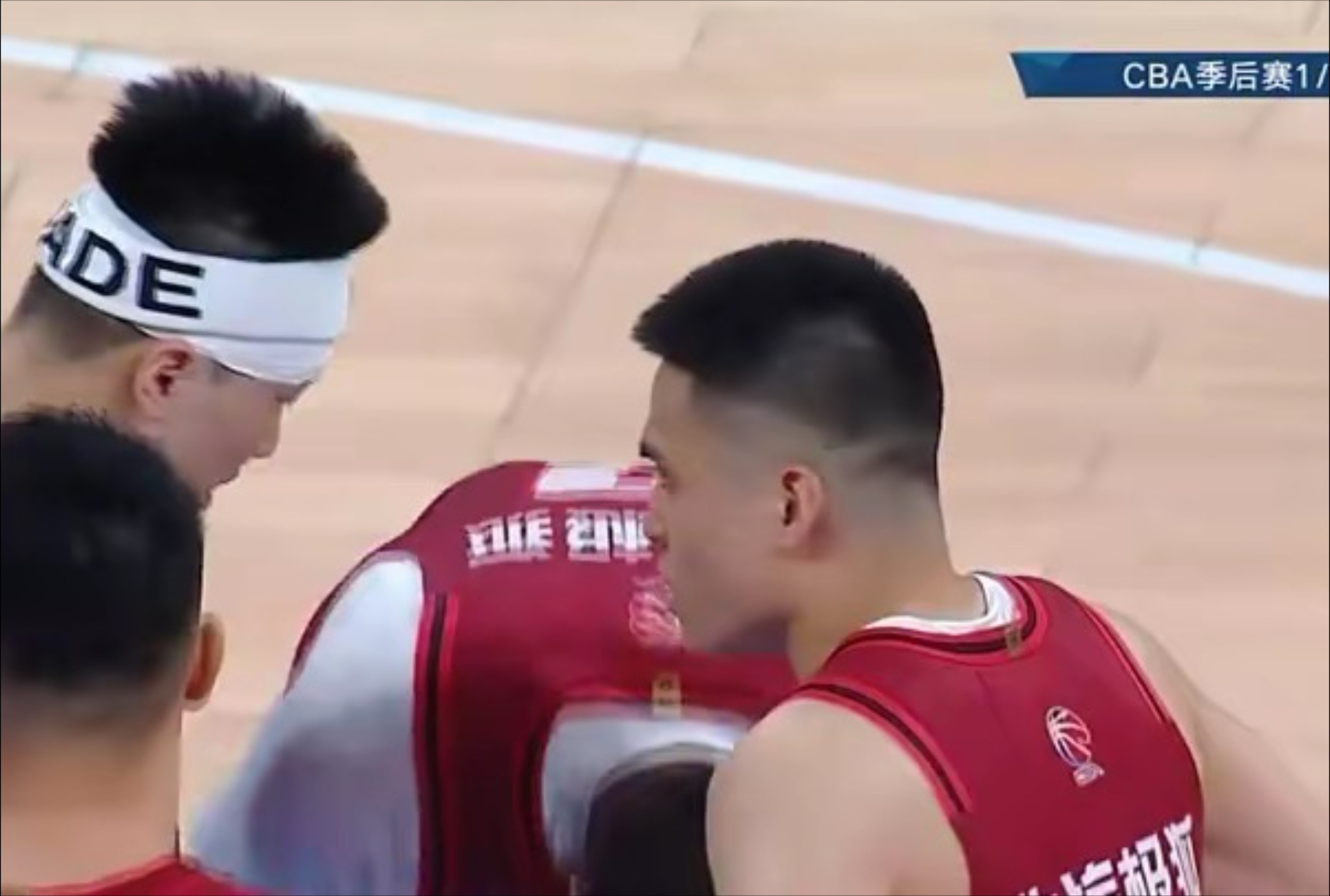 圣火队后卫组织能力突出连场胜利为球队加分的简单介绍