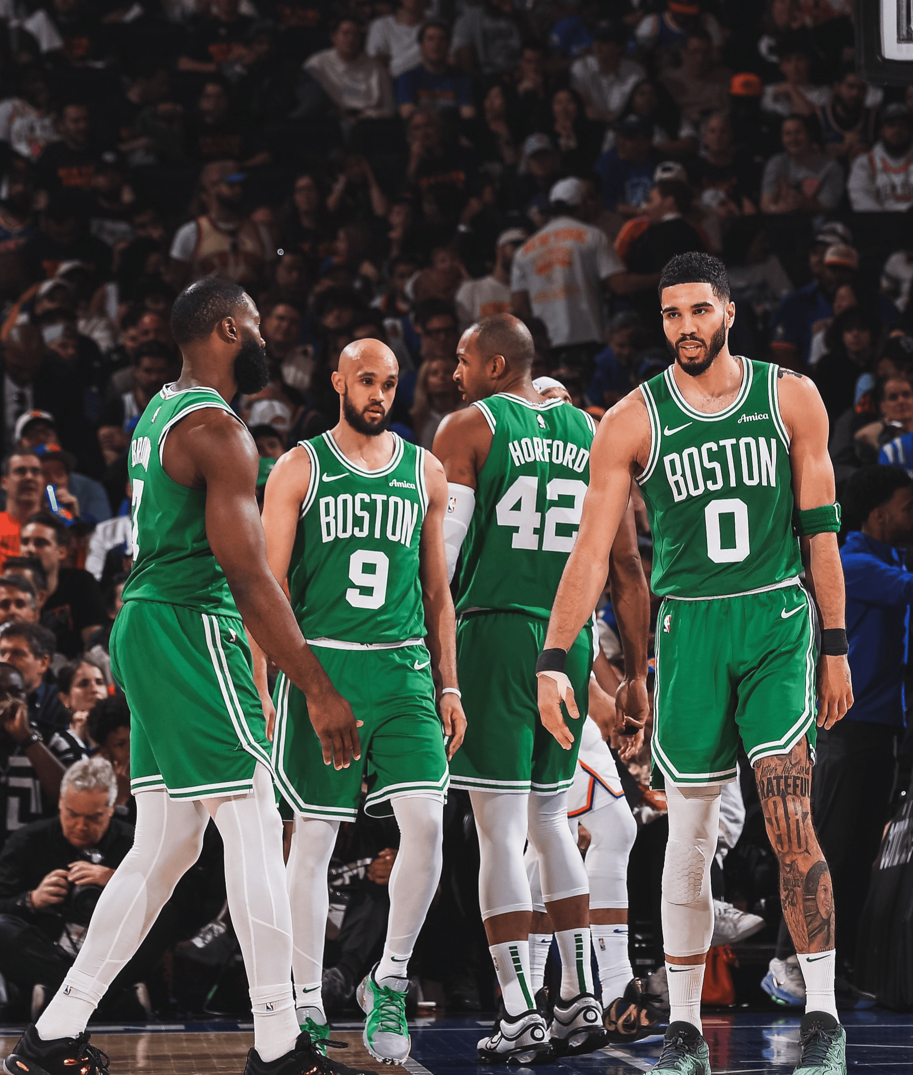 篮网队全队备战状态良好，努力争夺下一场胜利的简单介绍