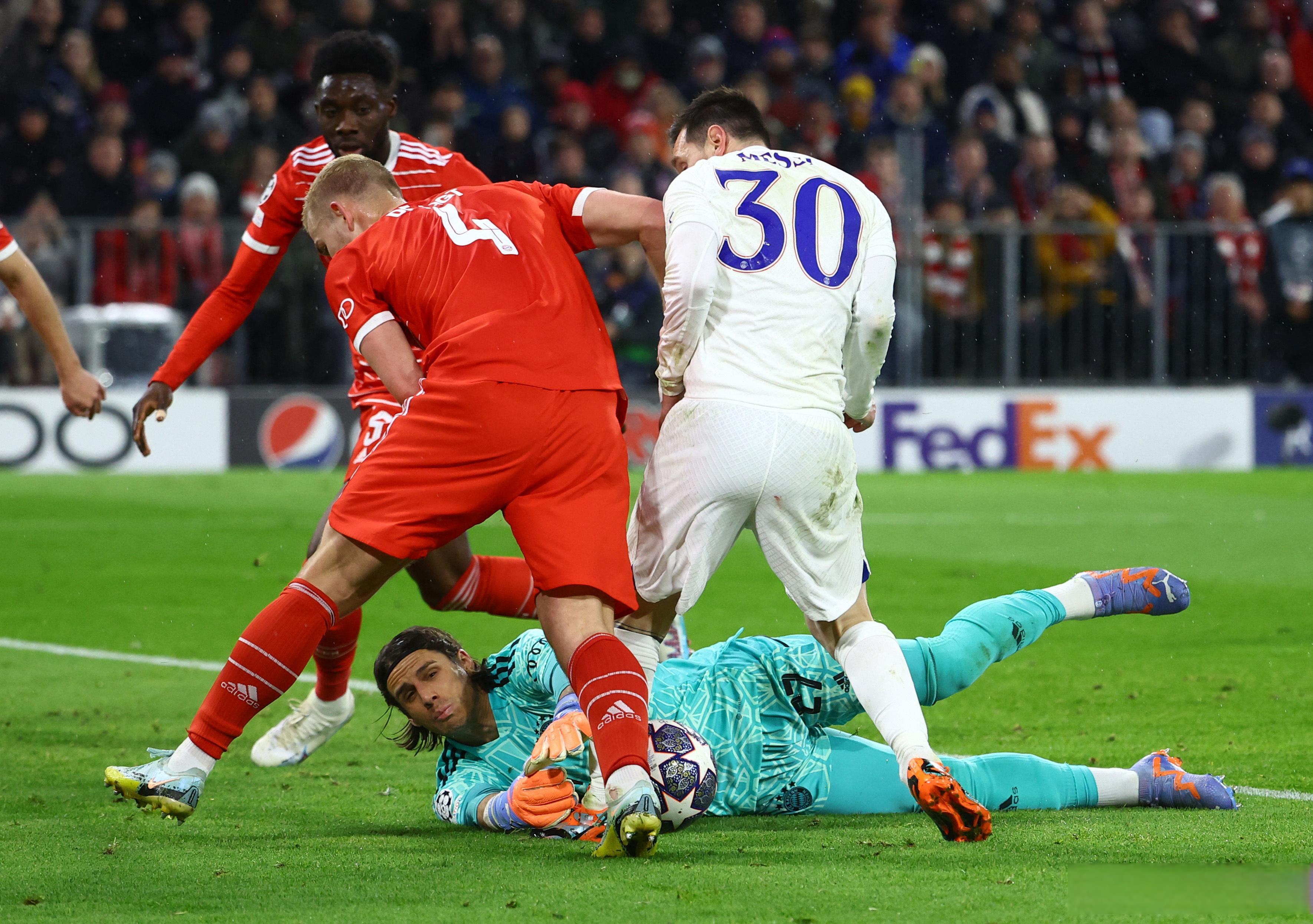 包含梅西绝杀!巴黎2-1击败拉科鲁尼亚,挺进欧冠八强的词条 包含梅西绝杀!巴黎2-1击败拉科鲁尼亚,挺进欧冠八强的词条