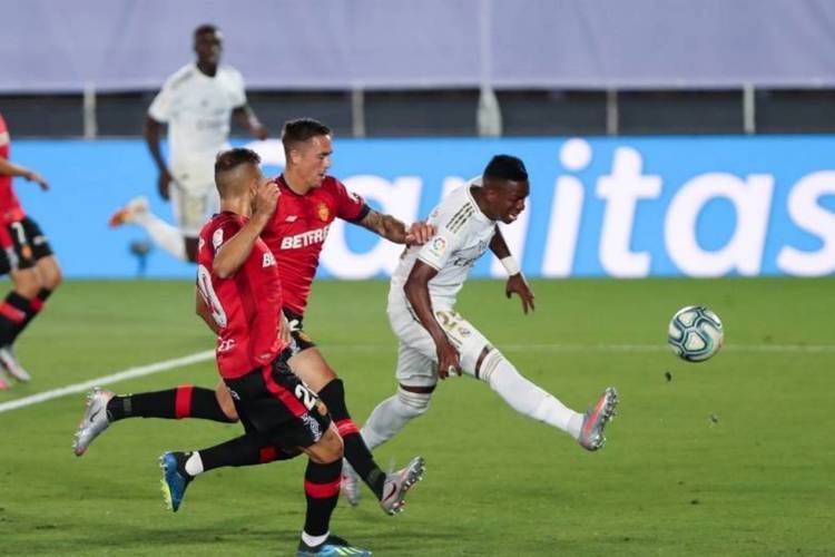 关于塞维利亚遭遇危机，保级形势严峻的信息