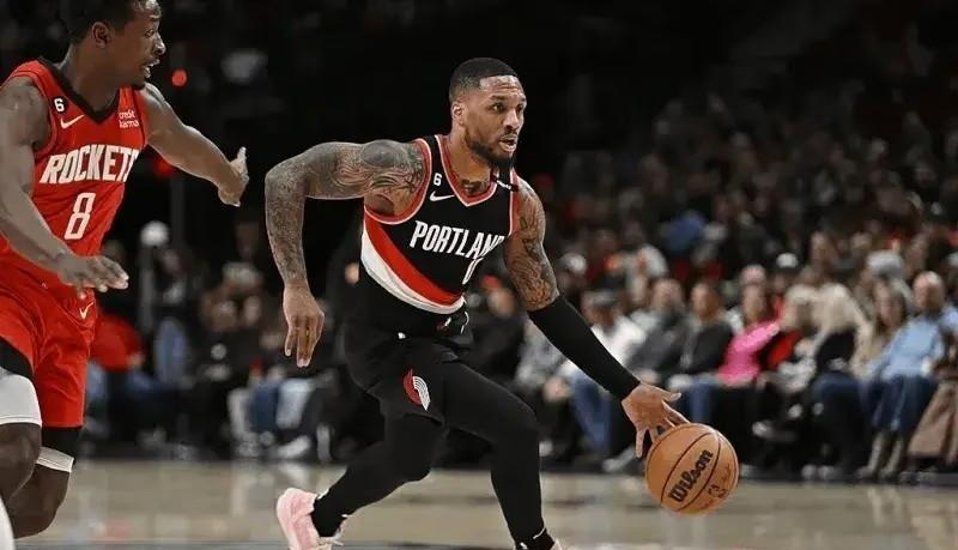 开拓者击败独行侠，利拉德压哨绝杀收获双20+