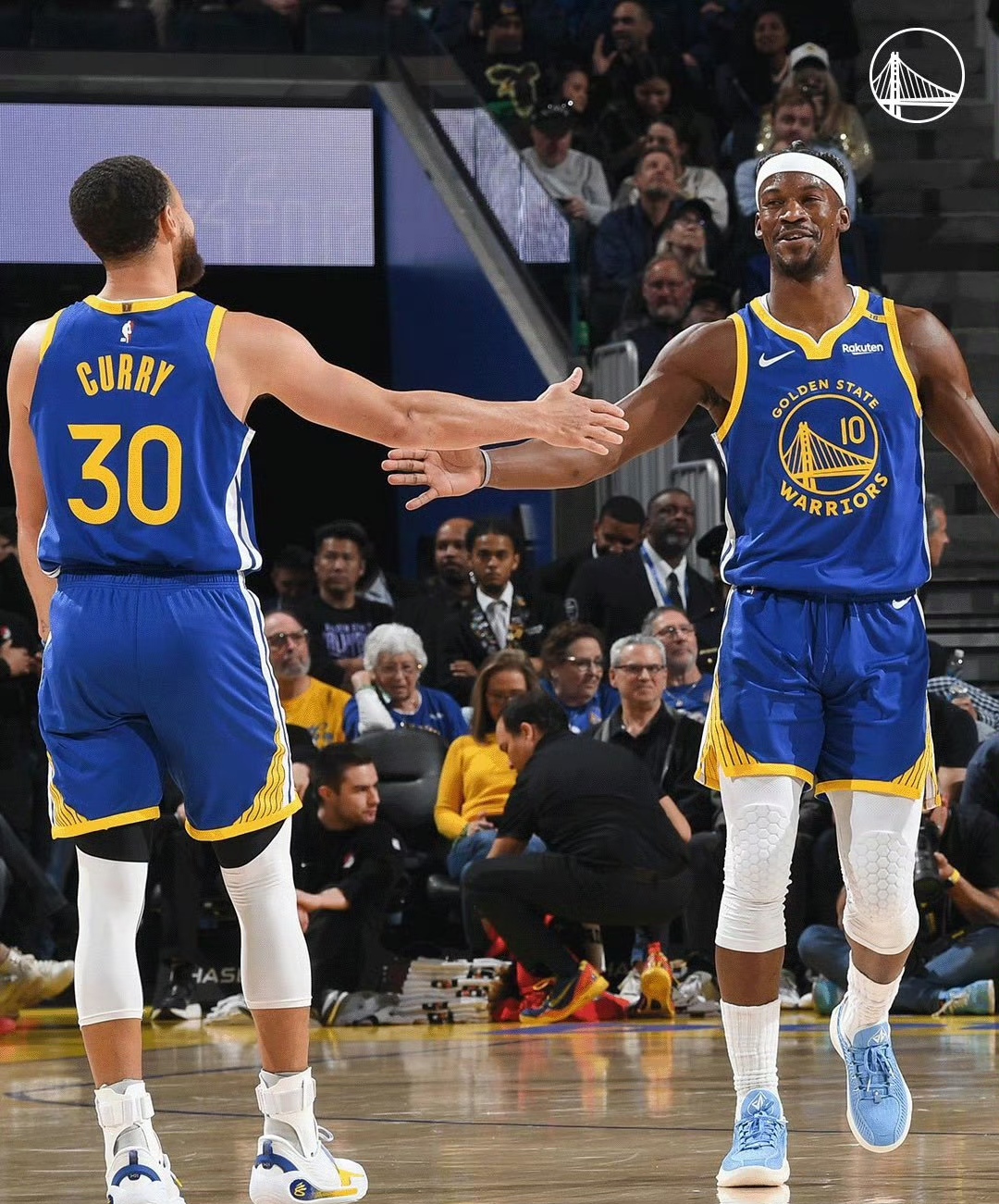 勇士苦战取胜太阳,领先西部 勇士苦战取胜太阳,领先西部