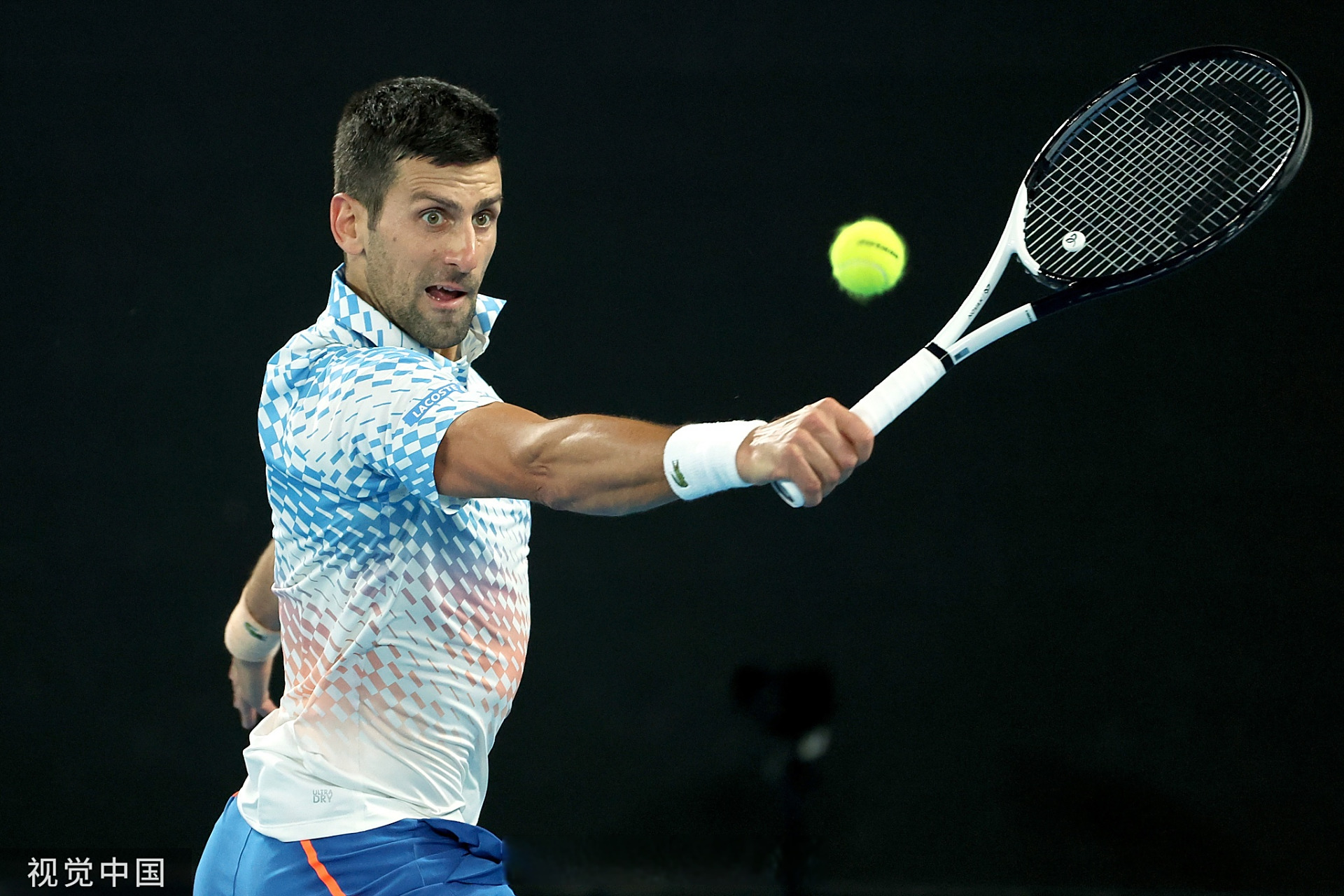 澳大利亚网球队险胜英国网球队,德约科维奇爆发神勇的简单介绍 澳大利亚网球队险胜英国网球队,德约科维奇爆发神勇的简单介绍