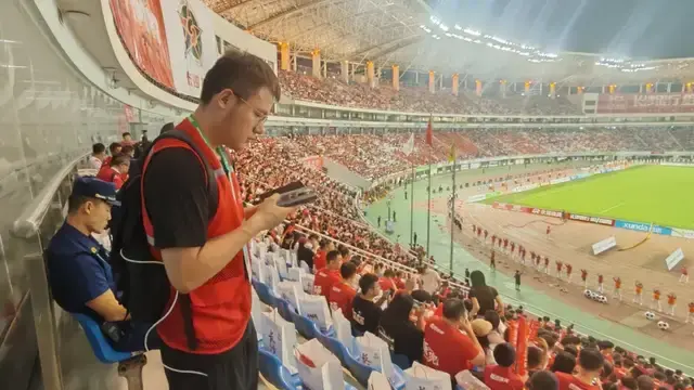 篮球场外新闻不断，话题热度爆表的简单介绍