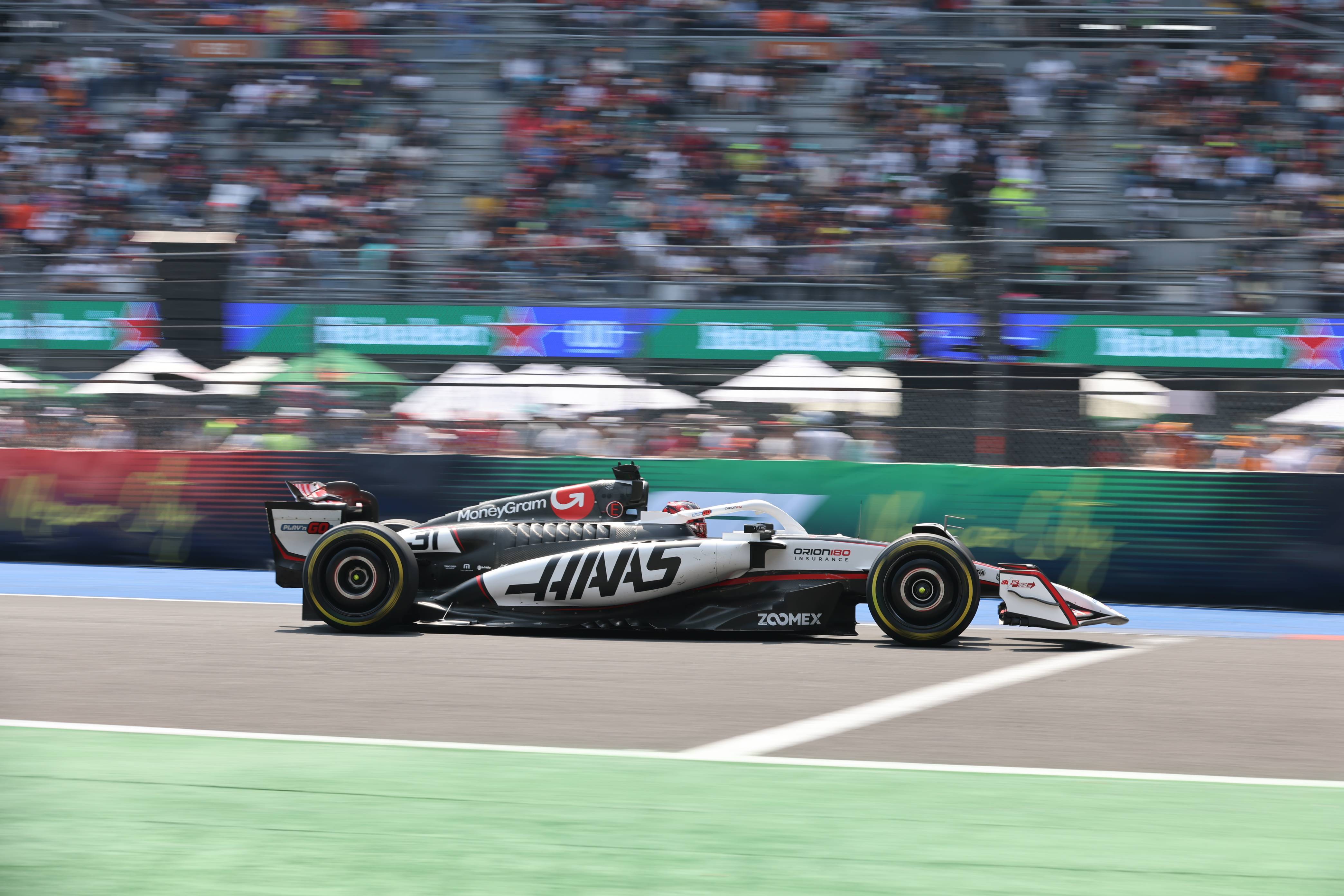 哈斯车队险胜阿斯顿马丁，汉密尔顿带队取胜