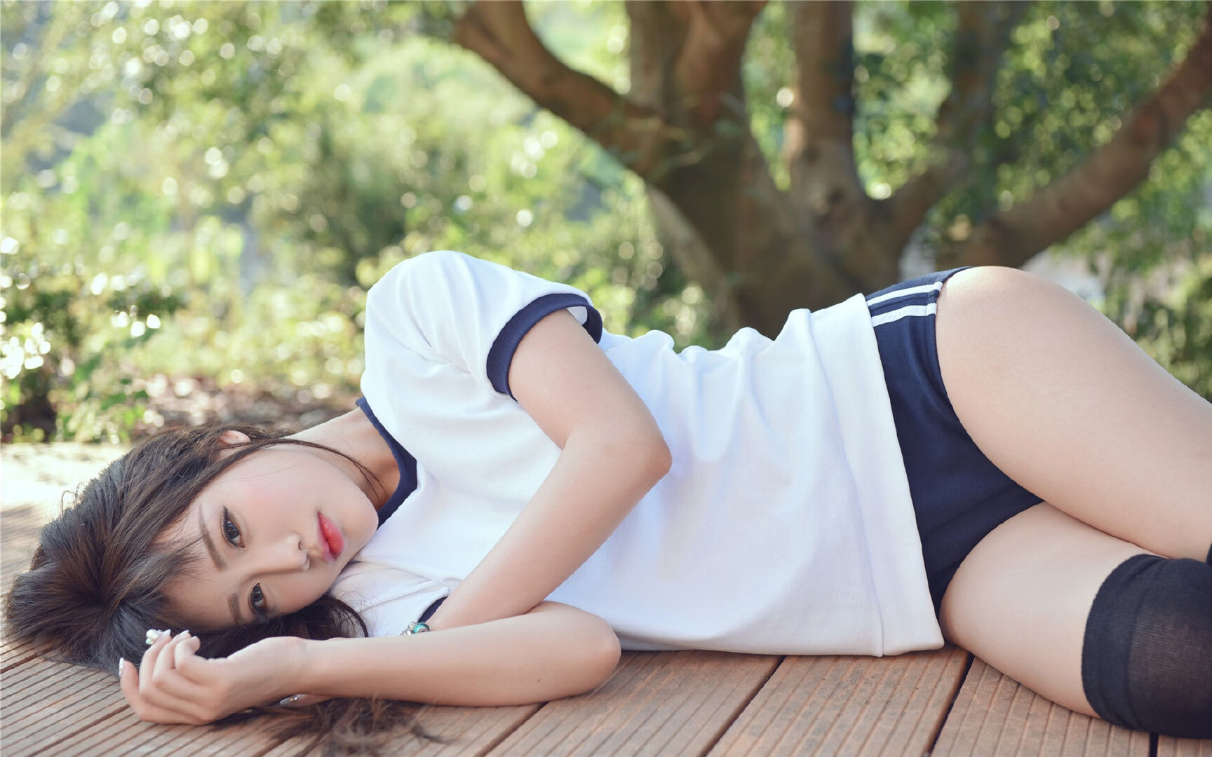 隔空对话，当巴萨轻取法国时，奥纳纳正用西决生死战定义扛责