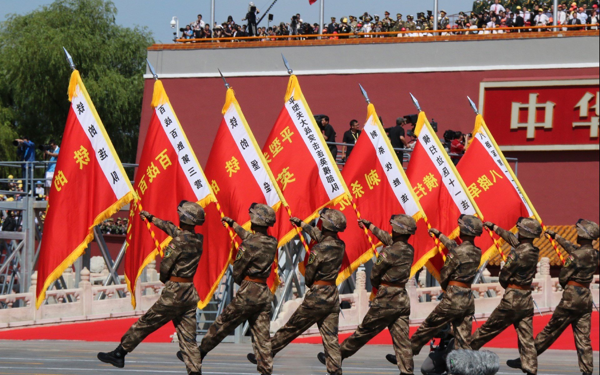 勇士绝境突围！班凯罗末节封神击退公牛