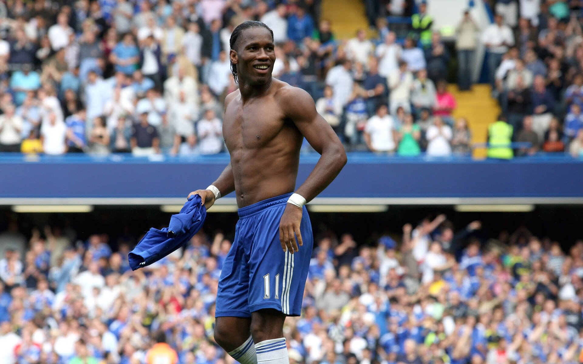 英超争冠之夜，黄喜灿关键战不手软