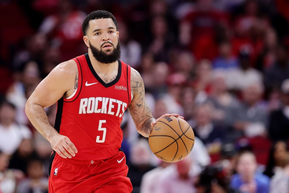 保罗关键进球定乾坤，火箭稳稳拿下公牛