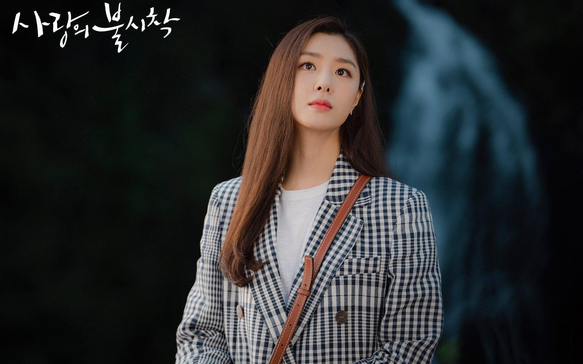 迪马利亚，佛罗伦萨画布上永不褪色的阿根廷之蓝