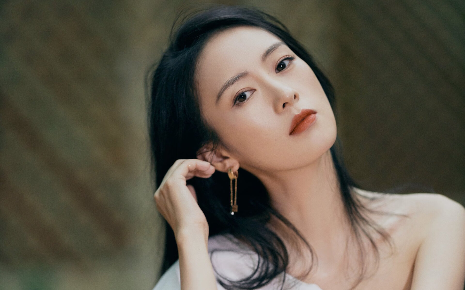 莫兰特惊艳四座!广东队对阵尼克斯,新生代巨星的震撼宣言